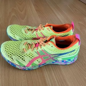 ASICS Noosa Running shoes